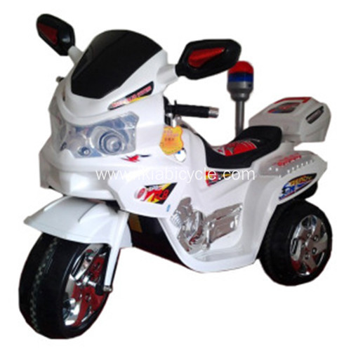 Mobil roda tiga bayi listrik
